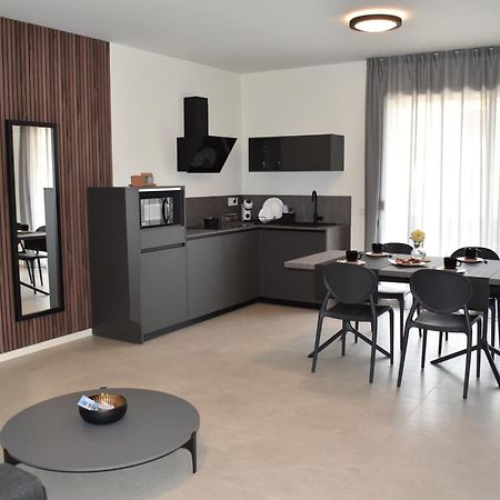 Apartament Baia Delle Rose Via Roma 111 Costa Volpino Zewnętrze zdjęcie
