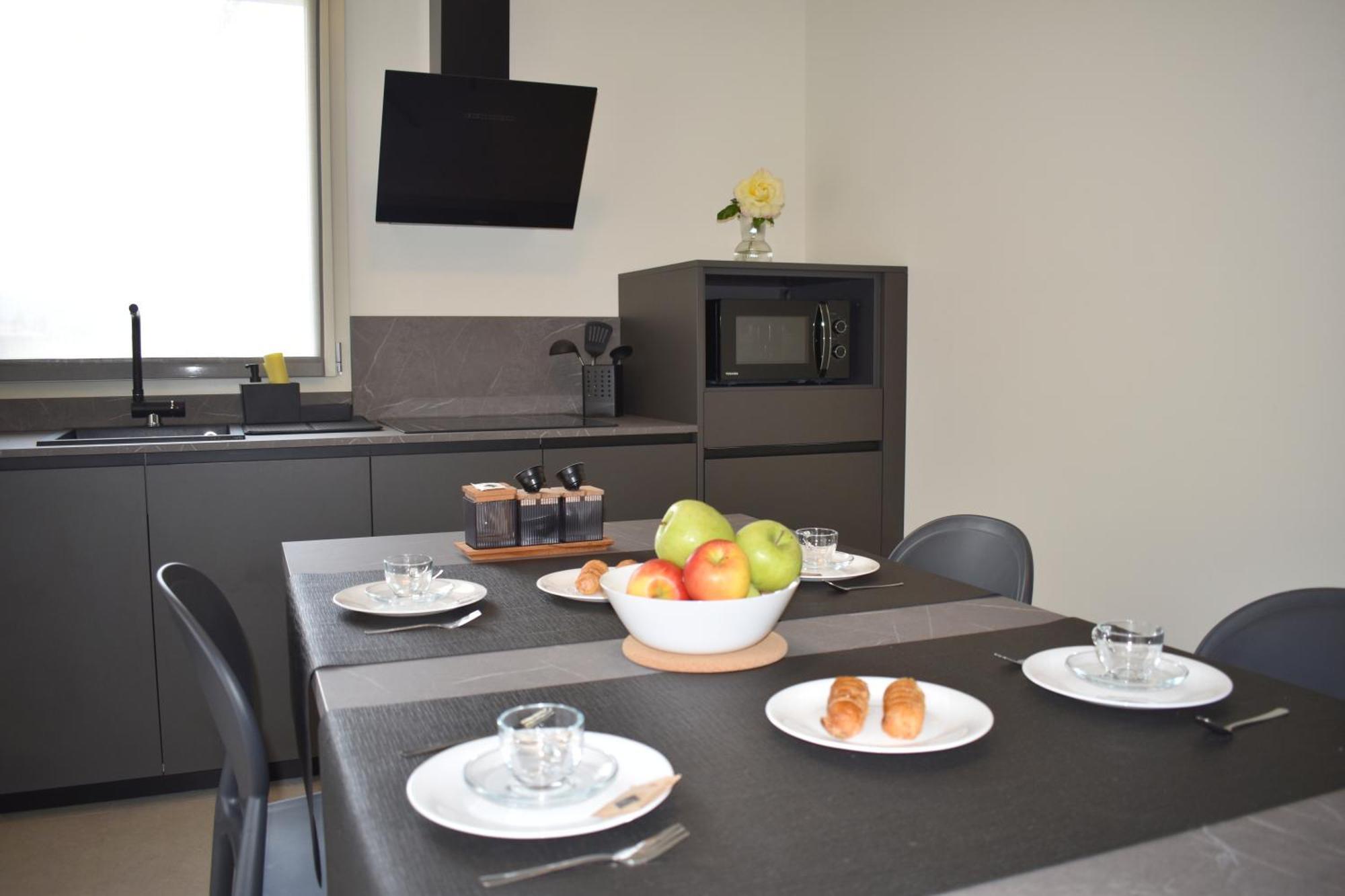 Apartament Baia Delle Rose Via Roma 111 Costa Volpino Zewnętrze zdjęcie