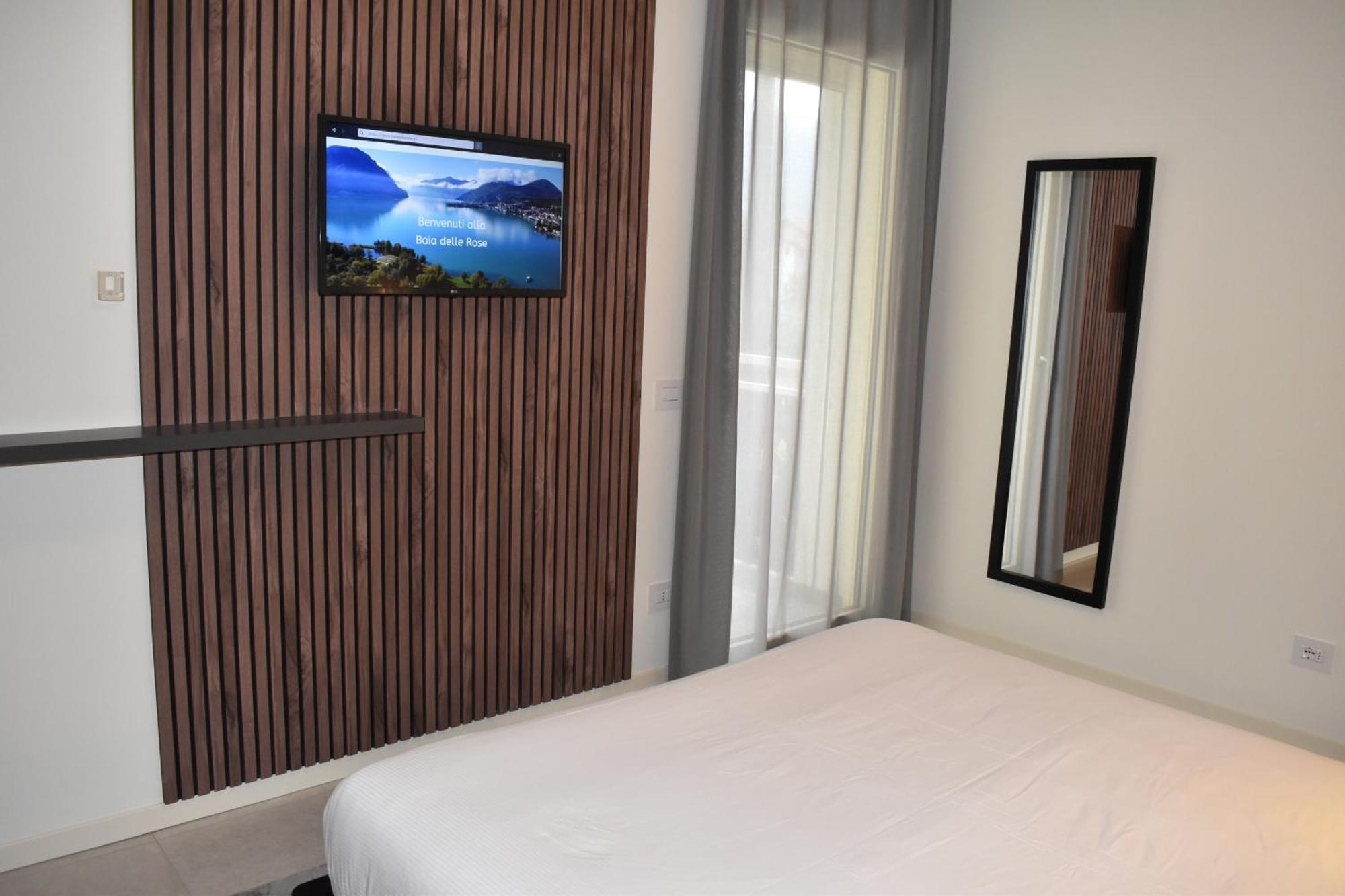 Apartament Baia Delle Rose Via Roma 111 Costa Volpino Zewnętrze zdjęcie