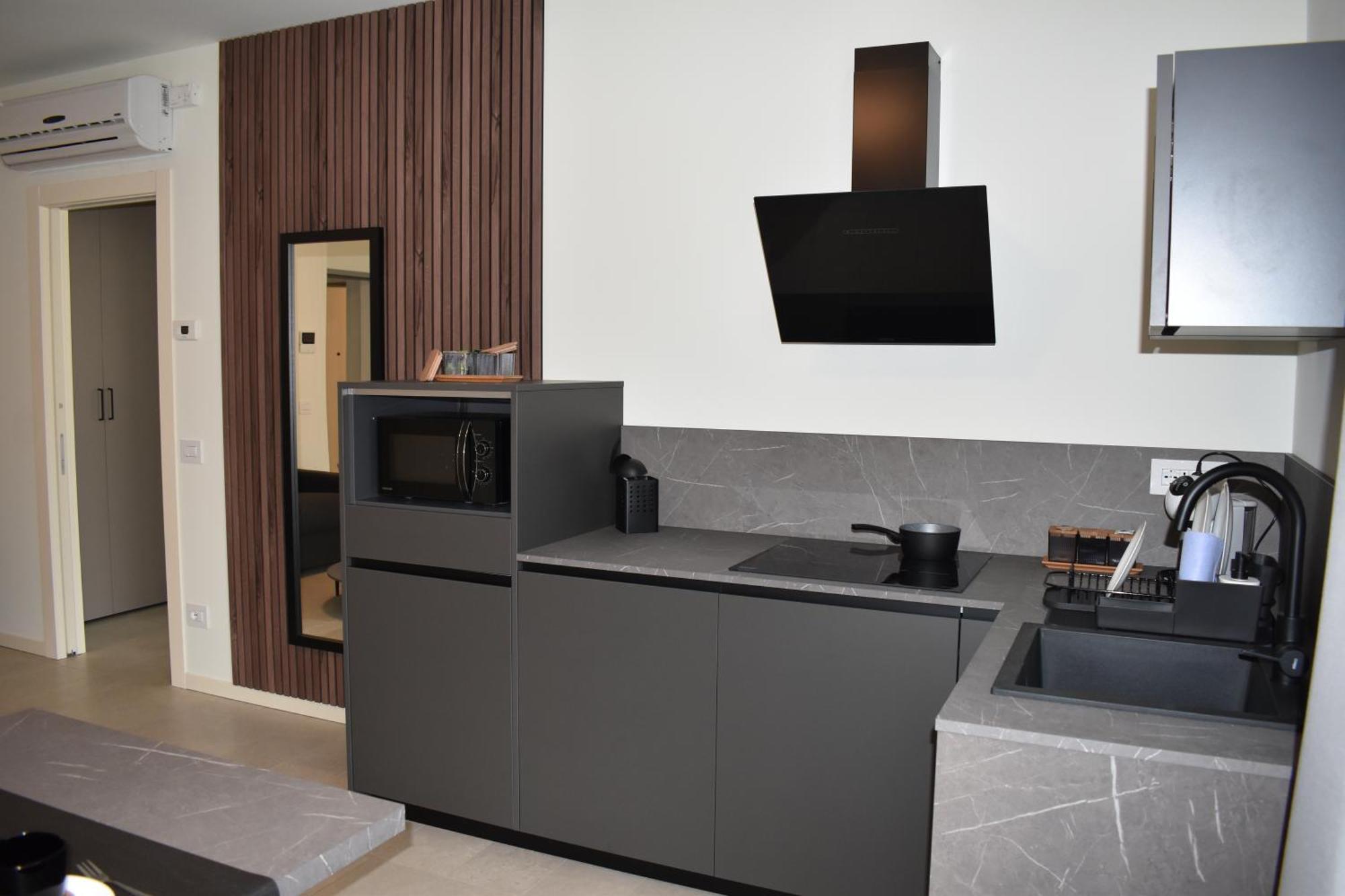 Apartament Baia Delle Rose Via Roma 111 Costa Volpino Pokój zdjęcie